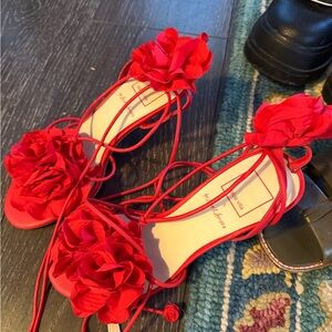 Red Floral Women's kitten heel